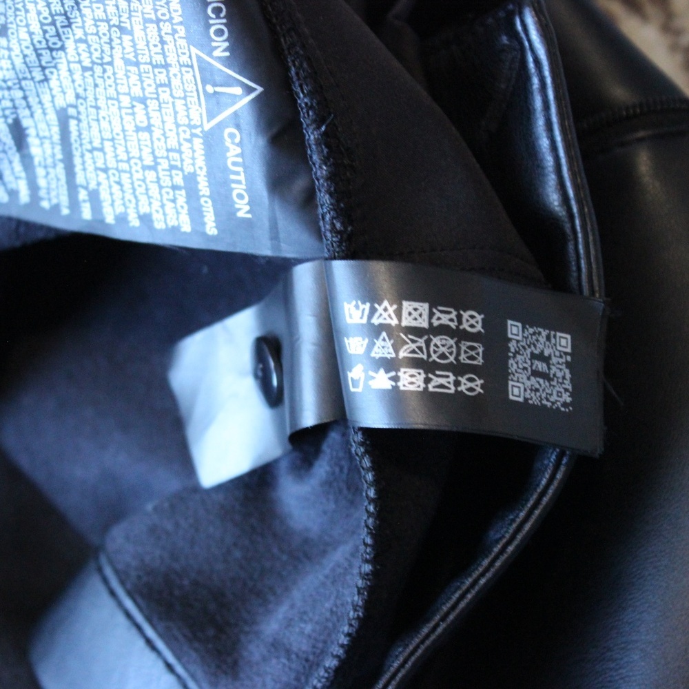 Zara Black Faux Leather High-Waist Shorts - Picture 4 of 7
